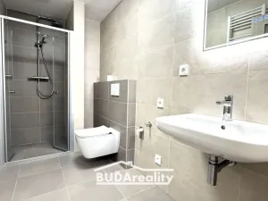 Pronájem bytu 2+kk, Zlín, Lorencova, 40 m2