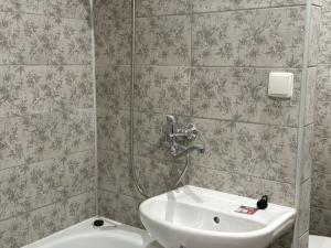 Pronájem bytu 1+1, Děčín - Děčín VI-Letná, 43 m2