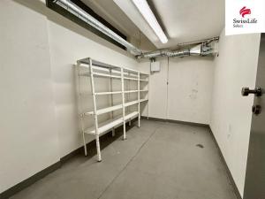 Pronájem skladu, Hradec Králové, třída Edvarda Beneše, 18 m2