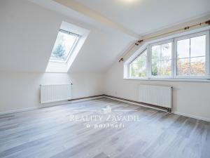 Prodej rodinného domu, Jesenice - Horní Jirčany, U vodojemu, 177 m2