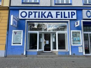 Pronájem obchodního prostoru, Opava, náměstí Republiky, 65 m2