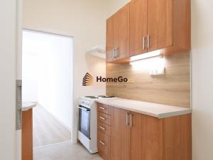 Pronájem bytu 1+kk, Praha - Nusle, Žateckých, 33 m2