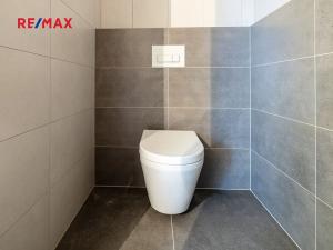 Prodej bytu 3+kk, Praha - Hrdlořezy, Českobrodská, 87 m2