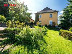 Prodej rodinného domu, Včelákov, 358 m2