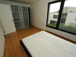 Pronájem rodinného domu, Praha - Kunratice, Královny Žofie, 154 m2