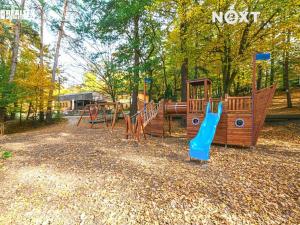 Prodej restaurace, Račice-Pístovice, 304 m2