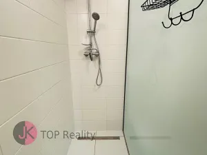 Pronájem bytu 1+1, Praha - Žižkov, Husitská, 34 m2