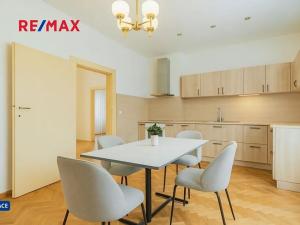 Prodej rodinného domu, Český Brod, Svatopluka Čecha, 214 m2