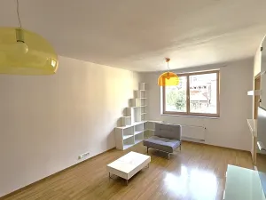 Pronájem bytu 3+1, Praha - Vršovice, Rostovská, 75 m2