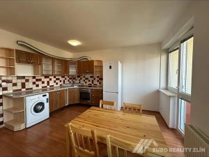 Pronájem bytu 1+kk, Zlín, Plesníkova, 32 m2
