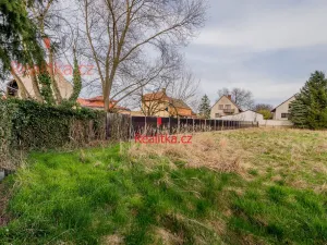 Prodej pozemku pro bydlení, Bechlín, 1430 m2