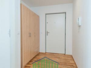 Pronájem bytu 2+kk, Statenice, Zelená, 56 m2