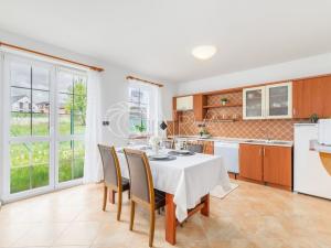 Prodej rodinného domu, Frymburk, 118 m2