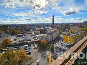 Prodej bytu 3+1, Pardubice - Zelené Předměstí, Karla IV., 76 m2