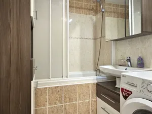 Prodej bytu 3+1, Pardubice - Zelené Předměstí, Karla IV., 76 m2