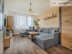 Pronájem bytu 2+1, Jihlava, Vančurova, 58 m2