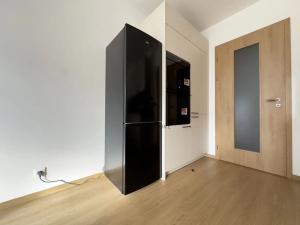 Pronájem bytu 1+kk, Praha - Háje, Výstavní, 32 m2
