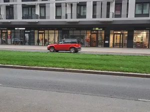 Pronájem obchodního prostoru, Praha - Vysočany, Kolbenova, 49 m2