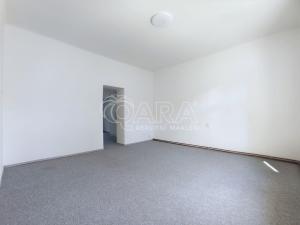 Pronájem bytu 2+kk, Praha - Vinohrady, Květná, 45 m2