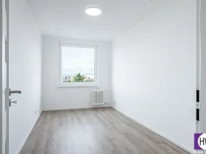 Prodej bytu 3+1, Praha, Urbánkova, 80 m2