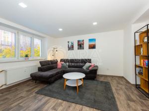 Prodej bytu 2+1, Trutnov - Střední Předměstí, Tkalcovská, 56 m2