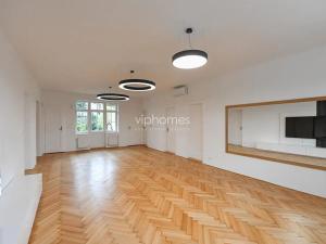 Pronájem bytu 3+1, Praha - Dejvice, 137 m2