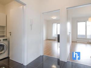 Pronájem bytu 2+kk, Praha - Hlubočepy, Geologická, 41 m2