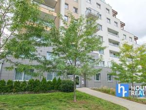 Pronájem bytu 2+kk, Praha - Hlubočepy, Geologická, 41 m2