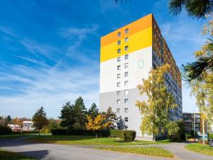 Pronájem bytu 2+1, Praha - Modřany, Poljanovova, 56 m2