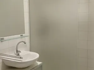 Pronájem bytu 2+kk, Jesenice, Cedrová, 225 m2