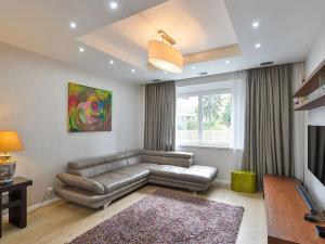 Pronájem vily, Praha - Břevnov, U Ladronky, 220 m2