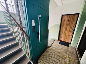 Prodej bytu 2+1, Chomutov, Jirkovská, 63 m2