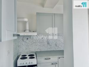 Pronájem bytu 3+kk, Praha - Ruzyně, Drnovská, 56 m2