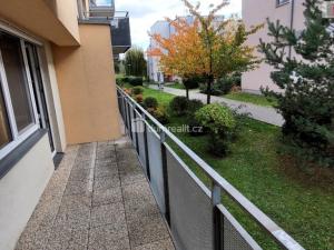 Prodej bytu 2+kk, Praha - Hostavice, U Hostavického potoka, 55 m2