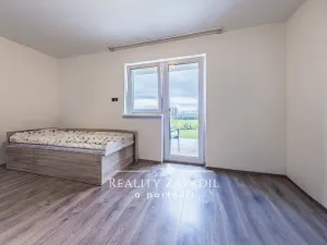 Prodej rodinného domu, Senohraby, U dálnice, 204 m2