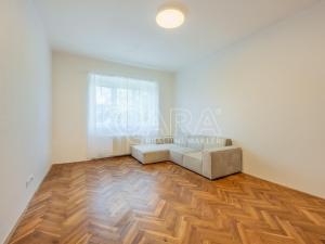 Pronájem bytu 3+1, Praha - Braník, Na Mlejnku, 70 m2