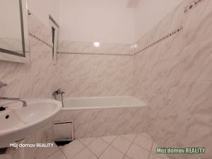 Pronájem bytu 4+1, Praha - Smíchov, Stroupežnického, 140 m2