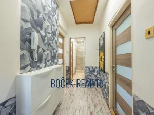 Prodej rodinného domu, Rynholec, nám. 1. máje, 259 m2