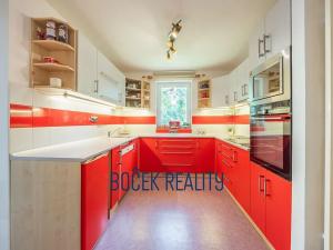 Prodej rodinného domu, Rynholec, nám. 1. máje, 259 m2