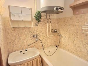 Pronájem bytu 2+1, Velké Opatovice, Pod Strážnicí, 55 m2