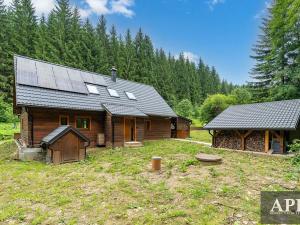 Prodej chalupy, Halenkov, 158 m2