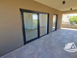 Prodej bytu 4+kk, Privlaka, Chorvatsko, 108 m2