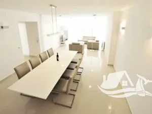 Prodej vily, Žrnovo, Chorvatsko, 240 m2