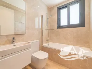 Prodej bytu 3+kk, Lemesos, Kypr, 89 m2