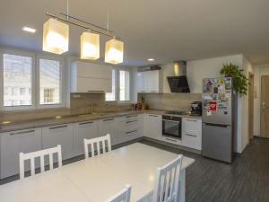 Prodej bytu 3+1, Pardubice - Zelené Předměstí, Čihákova, 138 m2