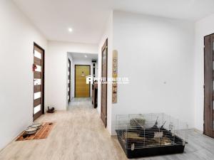 Prodej bytu 4+1, Slaný, Vikova, 83 m2