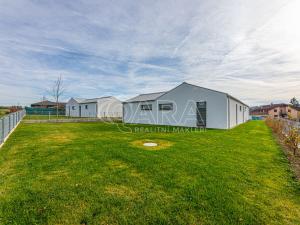 Prodej rodinného domu, Radějovice, 218 m2