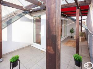 Prodej bytu 2+kk, Praha, Herlíkovická, 64 m2