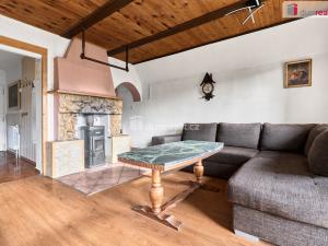 Prodej chaty, Kyselka - Radošov, 100 m2