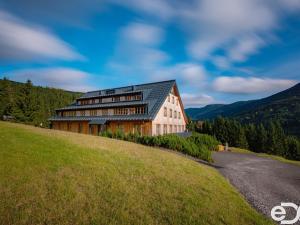 Prodej bytu 3+kk, Špindlerův Mlýn, 65 m2